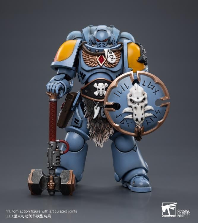 Warhammer 40K Space Wolves Claw Pack Sigyrr Stoneshield 1/18 Scale Action Figure