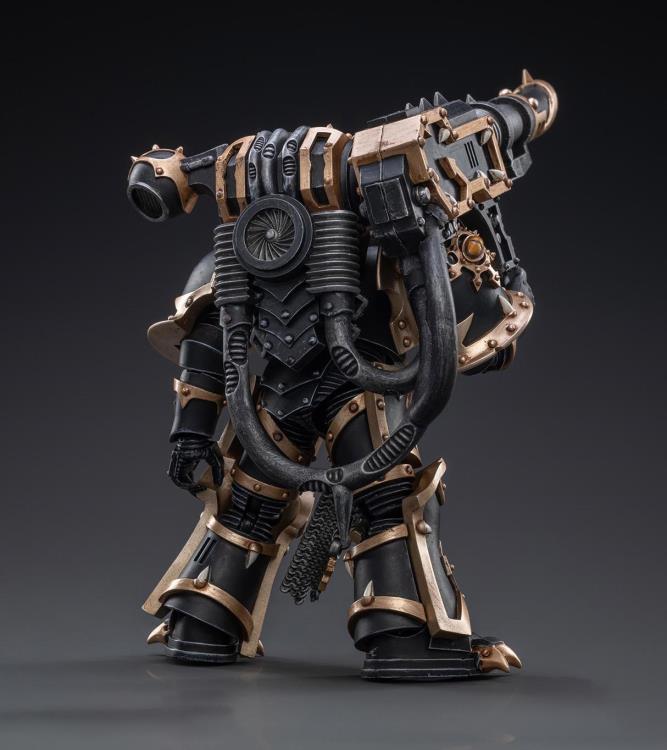 Warhammer 40K- Black Legion - Havocs Marine 02 - lascannon