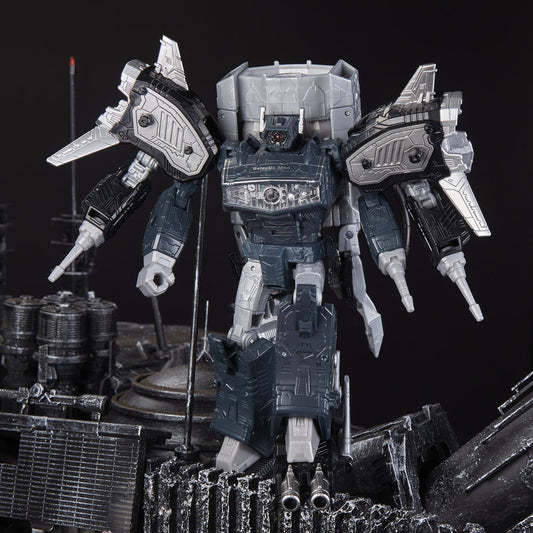 Transformers Generations Selects WFC-GS03 Galactic Man Shockwave