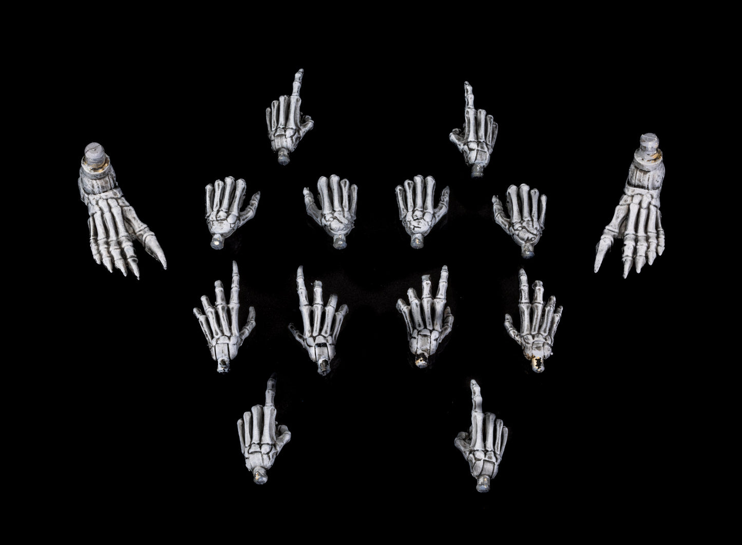 Mythic Legions - Graveyard Skeletons 4-pack
