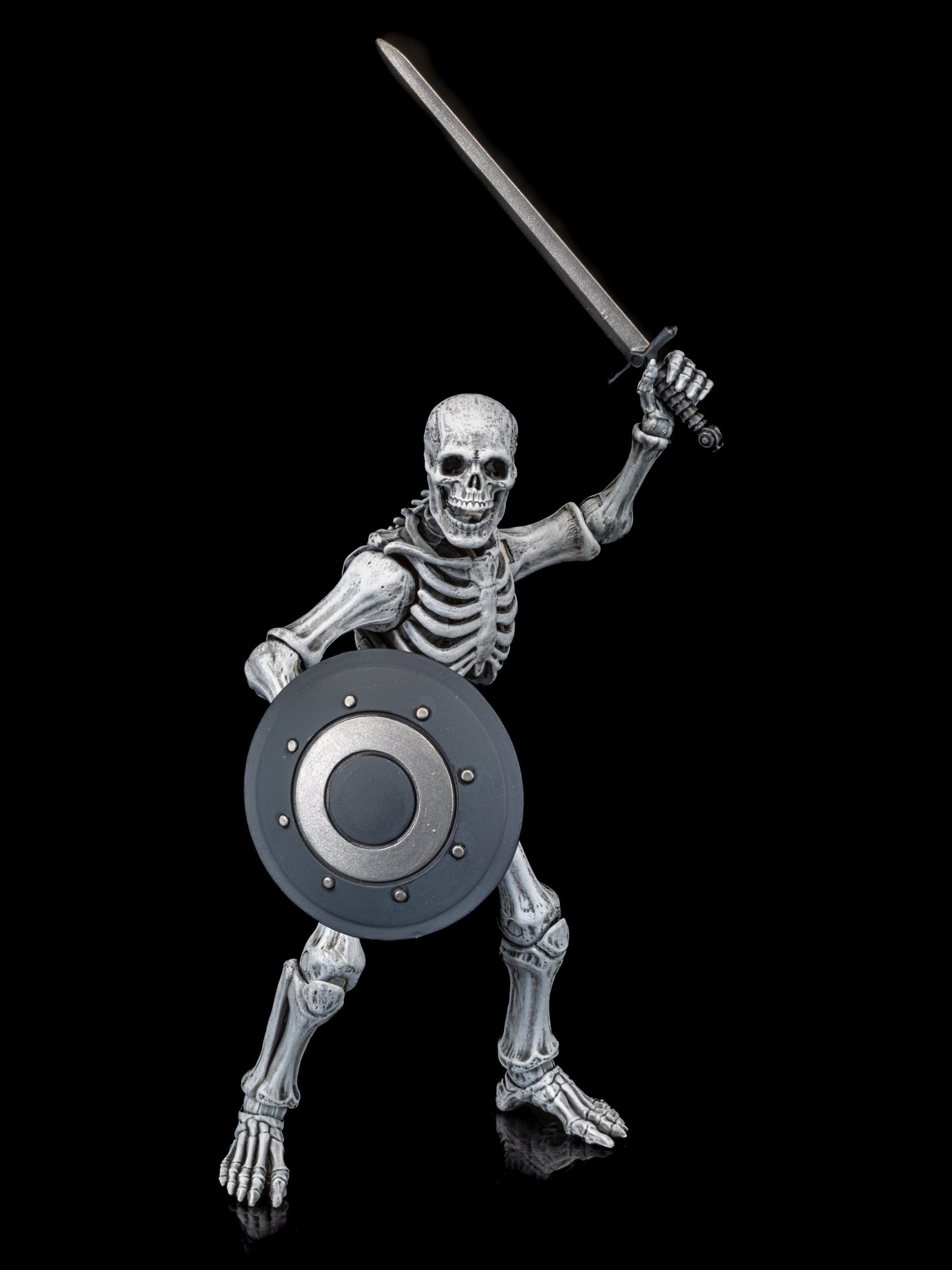 Mythic Legions - Graveyard Skeletons 4-pack
