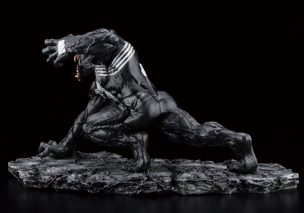VENOM RENEWAL EDITION ARTFX+STATUE MARVEL UNIVERSE