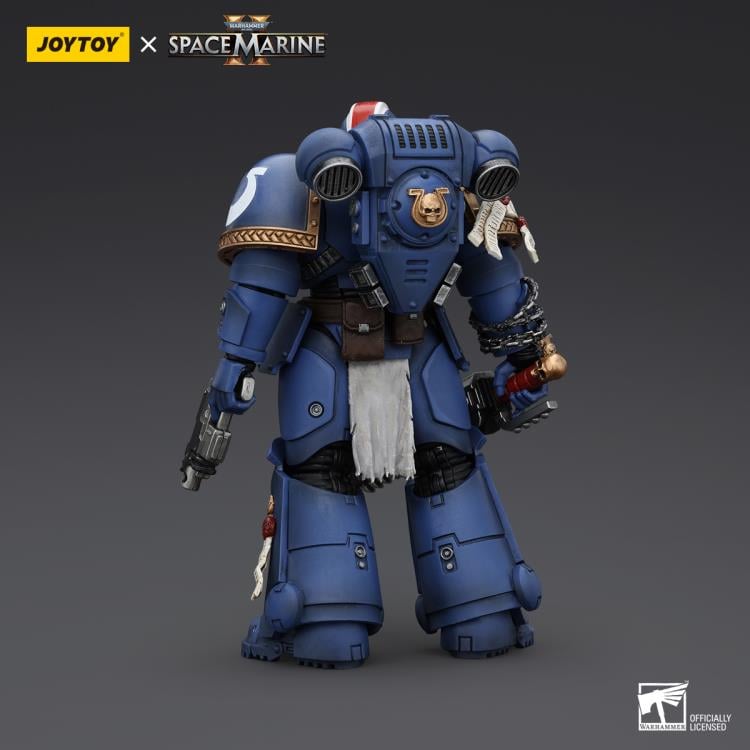 Warhammer 40K - Ultramarines - Space Marine 2 - Lieutenant Titus