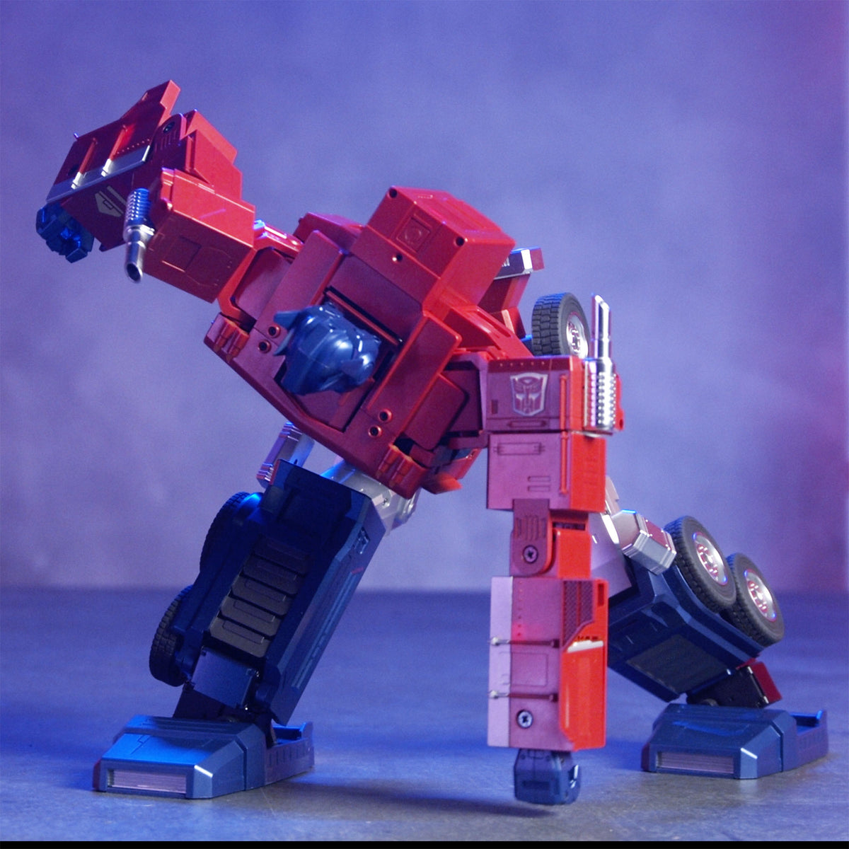 Transformers Optimus Prime Auto-Converting Robot (Elite)