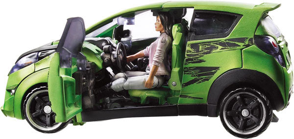 Transformers Movie - Revenge of the Fallen (ROTF) Human Alliance: Autobot Skids with Arcee and Mikaela Banes
