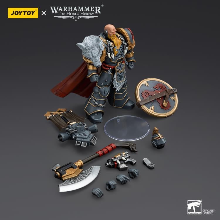 Warhammer The Horus Heresy - Space Wolves - Legion Praetor with Power Axe and Combat Shield