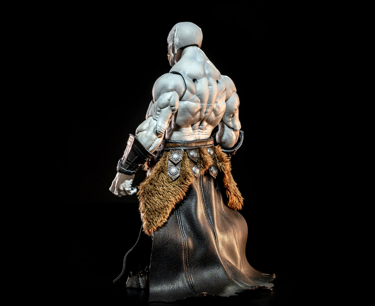Mythic Legions - Decebalus (Ogre-Scale) - Illythia Wave