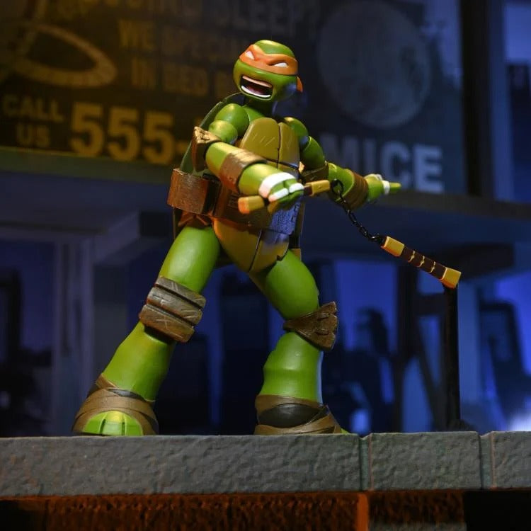 Teenage Mutant Ninja Turtles (2012) Ultimate - Michelangelo