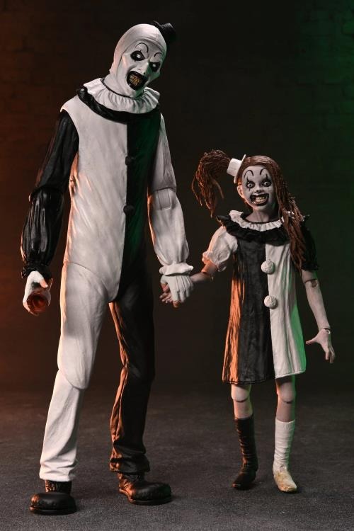 Terrifier 2 - Ultimate Art the Clown & Little Pale Girl Action Figure Two-Pack (Preorder Q3 2026)