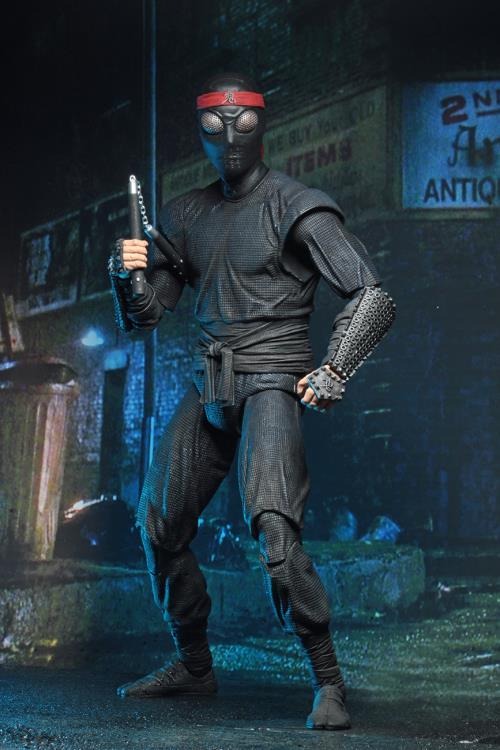 Teenage Mutant Ninja Turtles (1990 Movie) Foot Soldier 1/4 Scale Figure (Subpar Packaging)