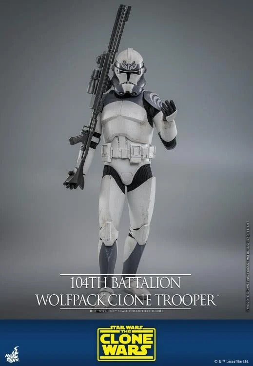 Star Wars: The Clone Wars - 104th Battalion Wolfpack Clone Trooper 1/6th Scale Collectible Figure - TMS142